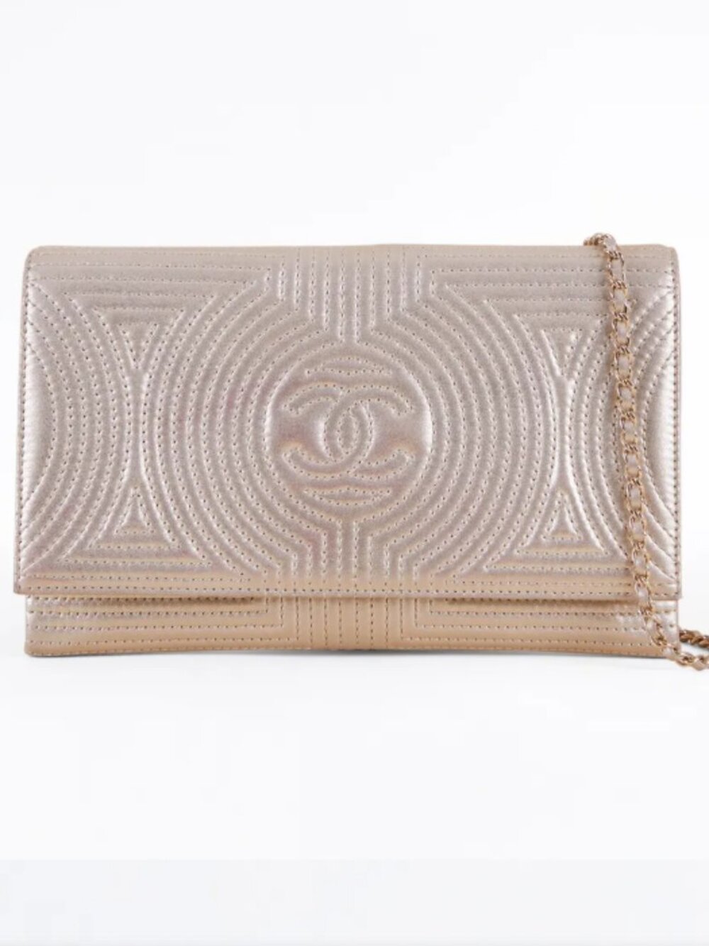 ISO: Chanel Lambskin Metallic Korean Garden Clutch with Chain 2015/16